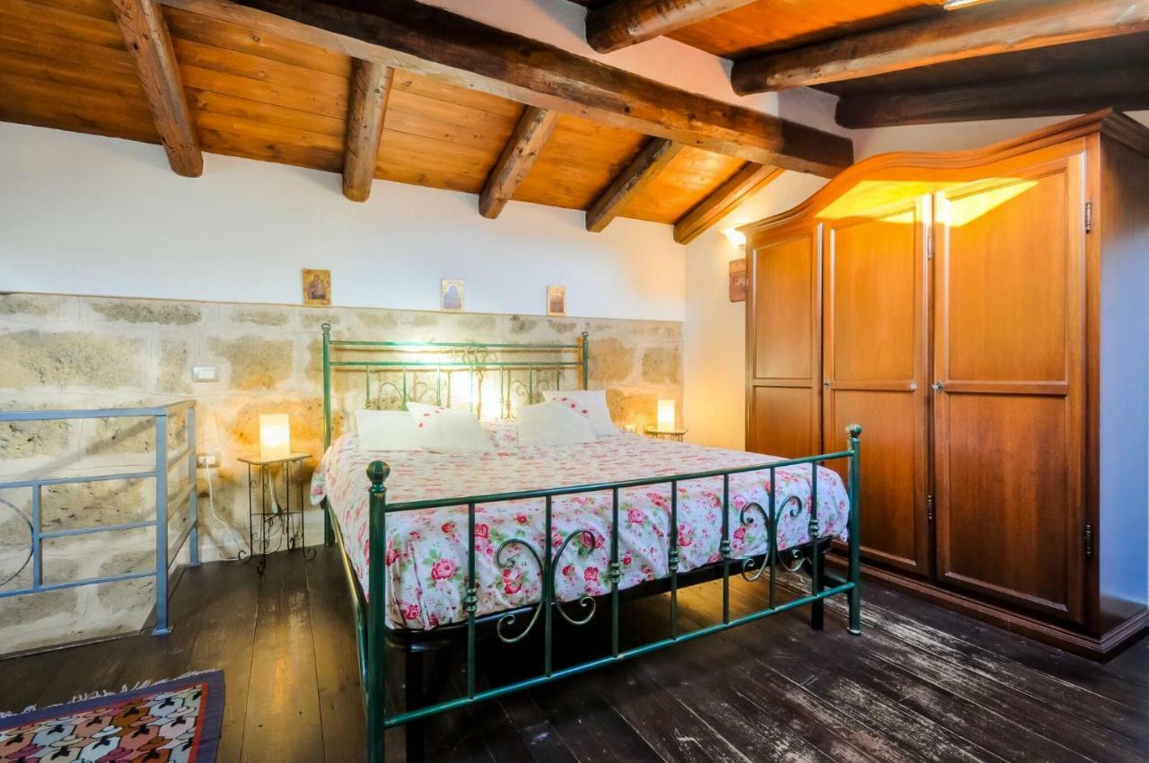 Alghero Old Town Apartment Steps To Sea And Scenic Ramparts المظهر الخارجي الصورة