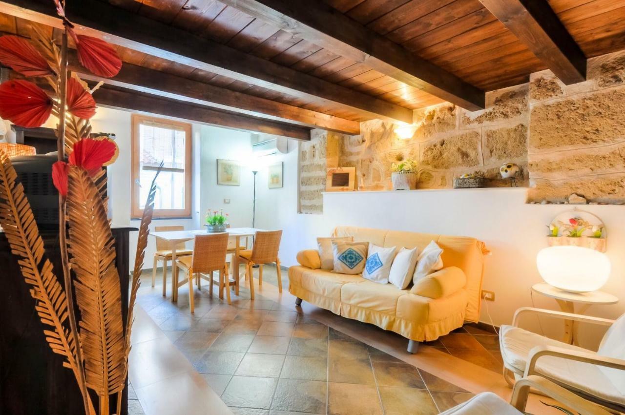 Alghero Old Town Apartment Steps To Sea And Scenic Ramparts المظهر الخارجي الصورة